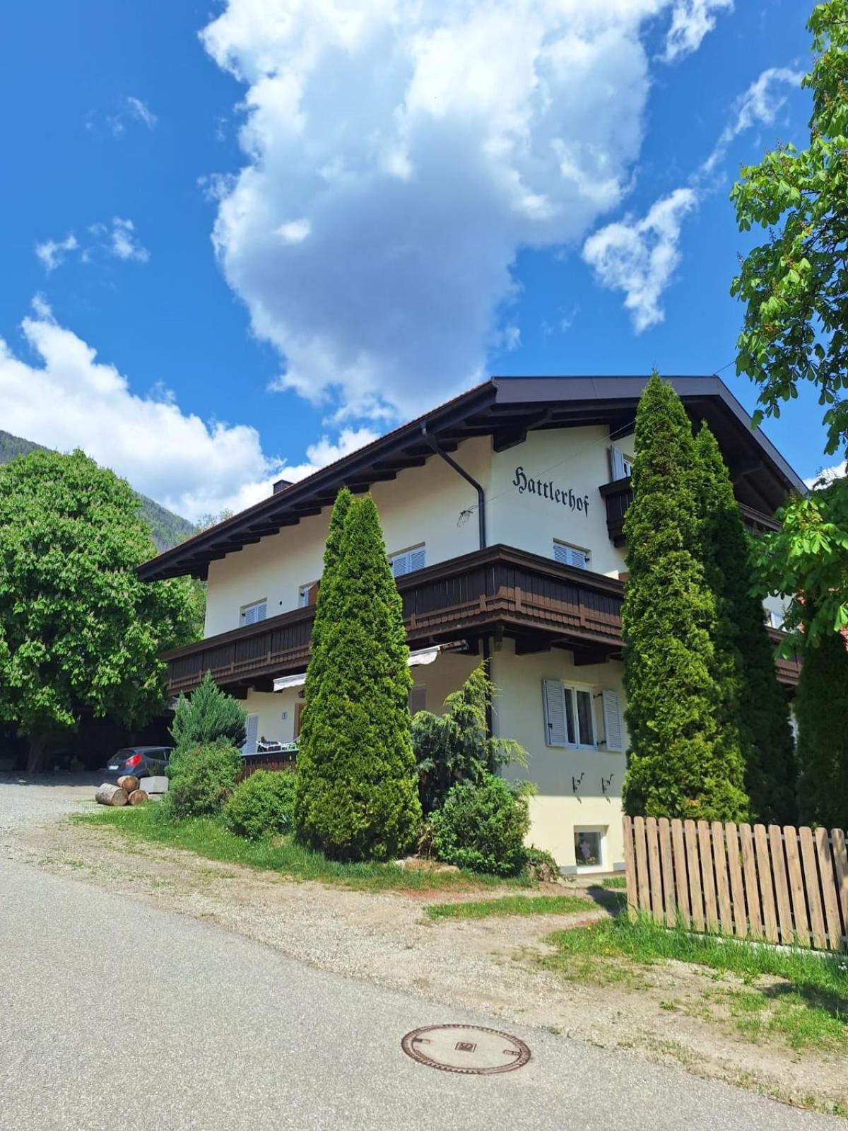 Garni Hattlerhof B&B Brunico Kültér fotó